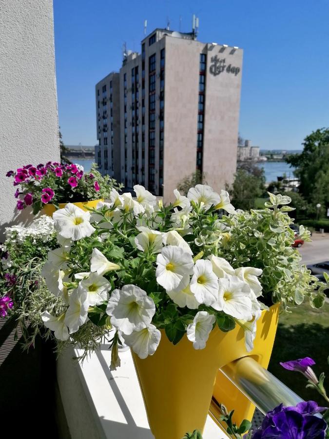 Serbona Кладово Екстер'єр фото
