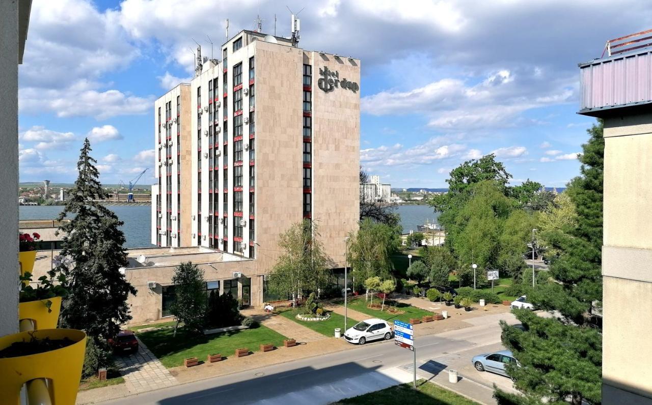 Serbona Кладово Екстер'єр фото